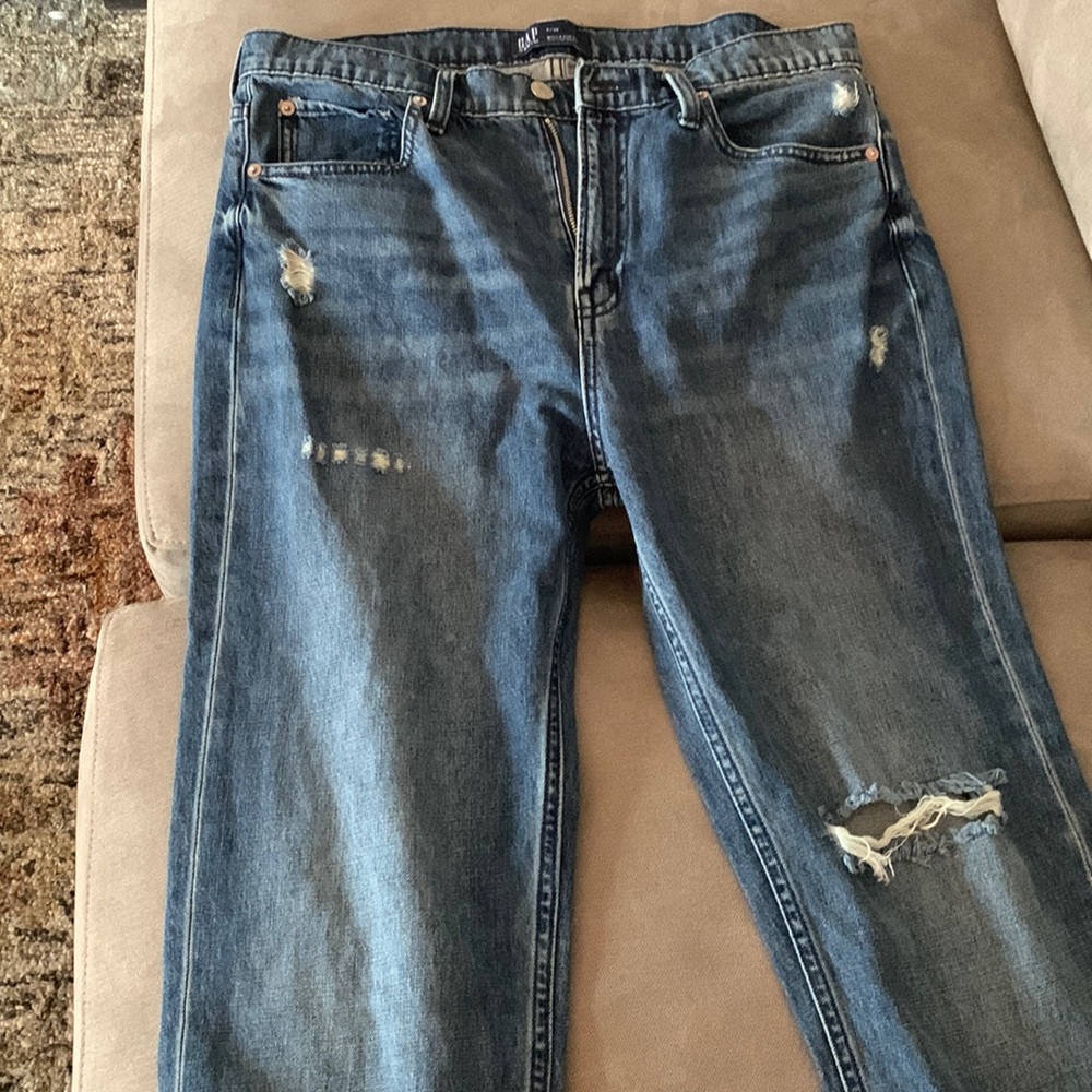 Gap boyfriend jeans- size 8